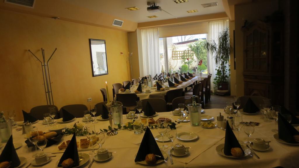 Hotel Corsten 3*